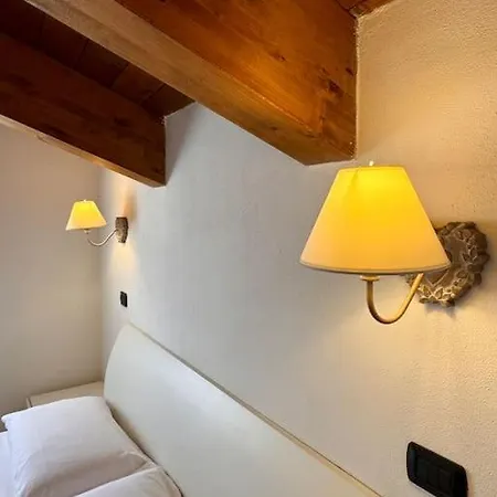 Apartment Nura's - Casa Le Ginestre *