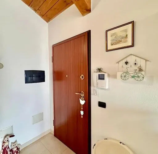Nura's - Casa Le Ginestre Alghero