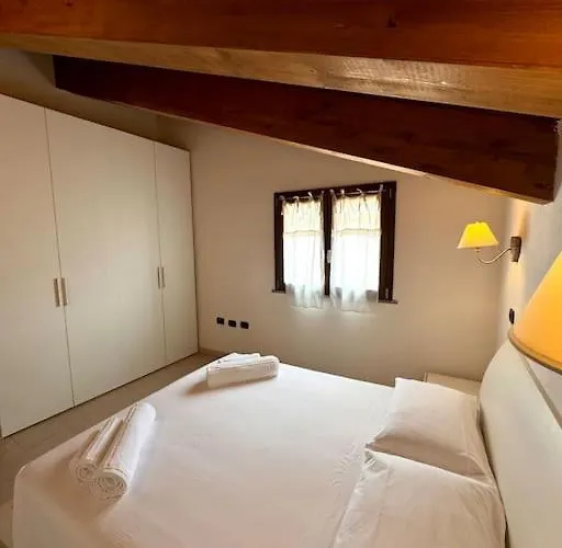 Nura's - Casa Le Ginestre Alghero