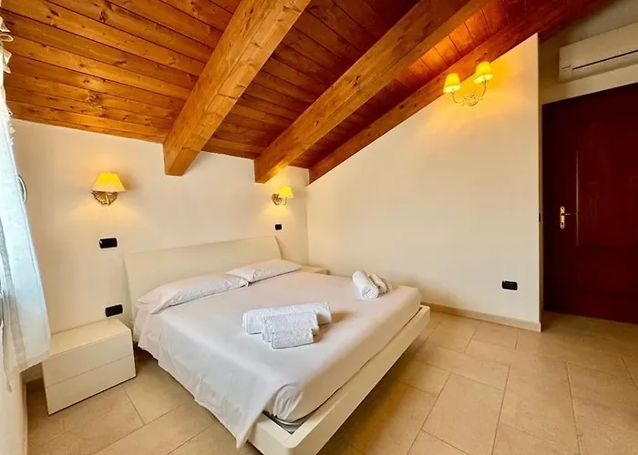 Nura's - Casa Le Ginestre *